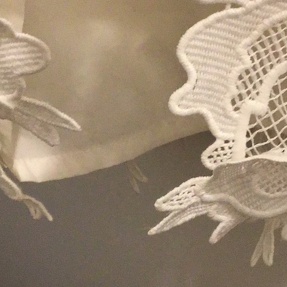 NEW WHITE SHORT WEDDING DRESS 3-D FLOWERS SZ S - Picture 6 of 12